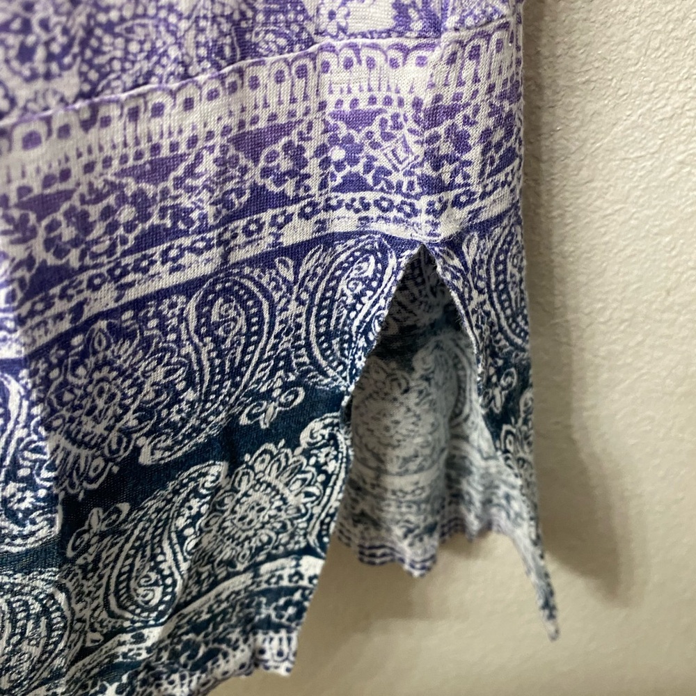 J. Jill Pink to Blue Ombre Paisley Short-Sleeve Tunic Blouse - Picture 4 of 5